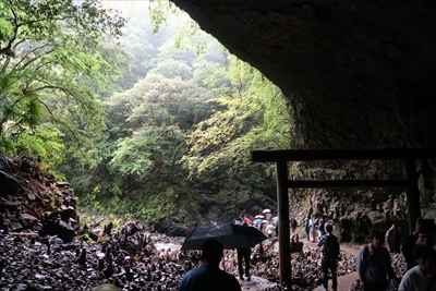 天安河原